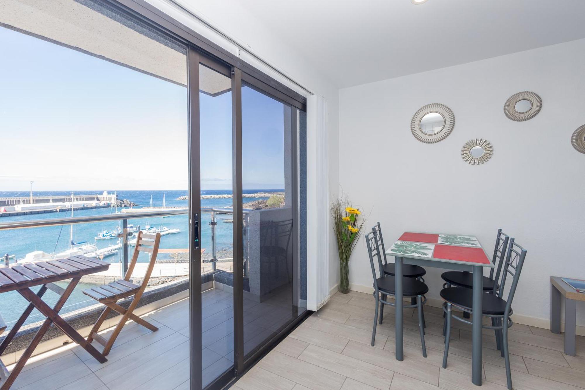Apartamentos Varadero en primera línea de mar Playa La Restinga Exterior foto