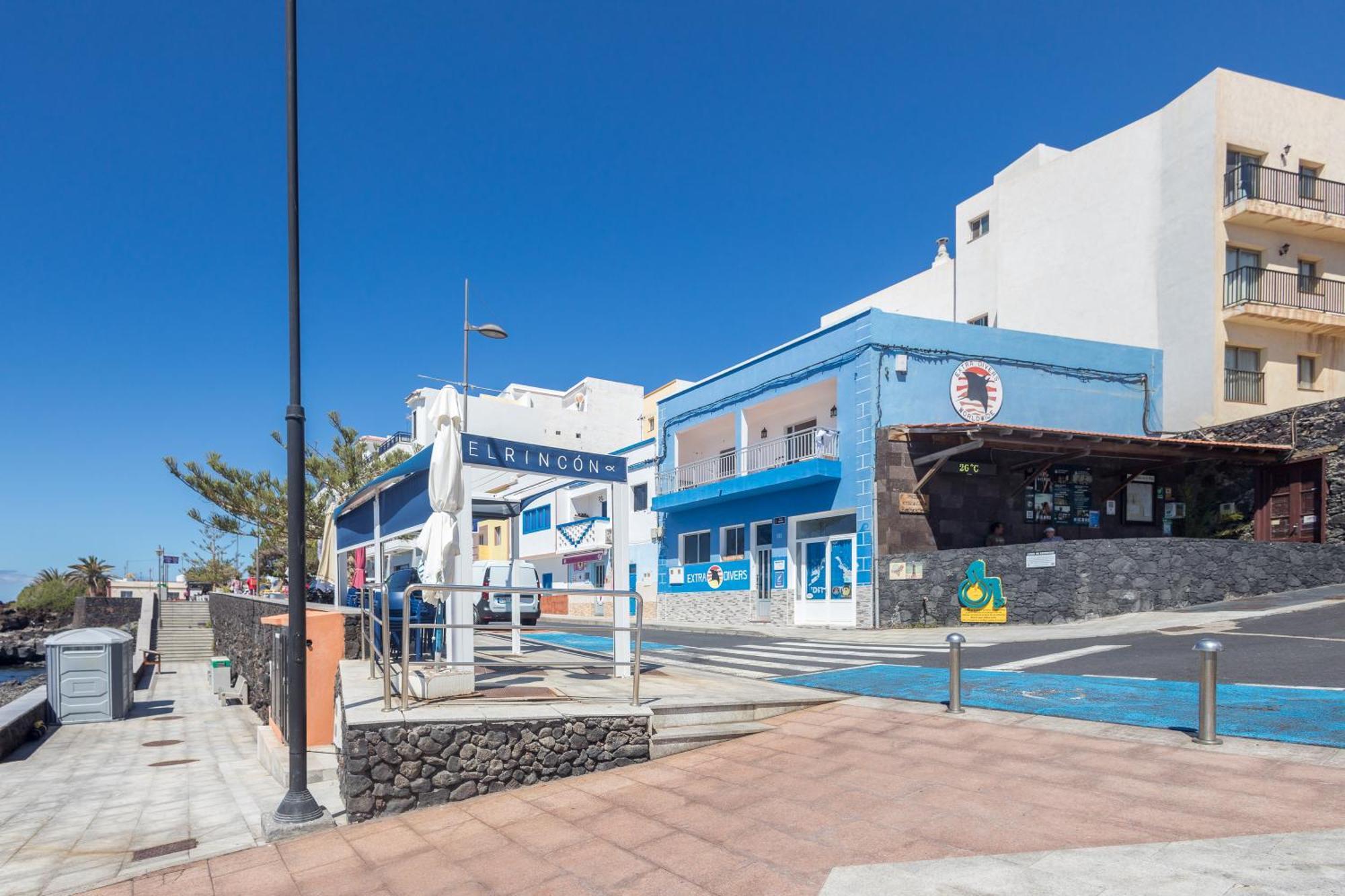 Apartamentos Varadero en primera línea de mar Playa La Restinga Exterior foto