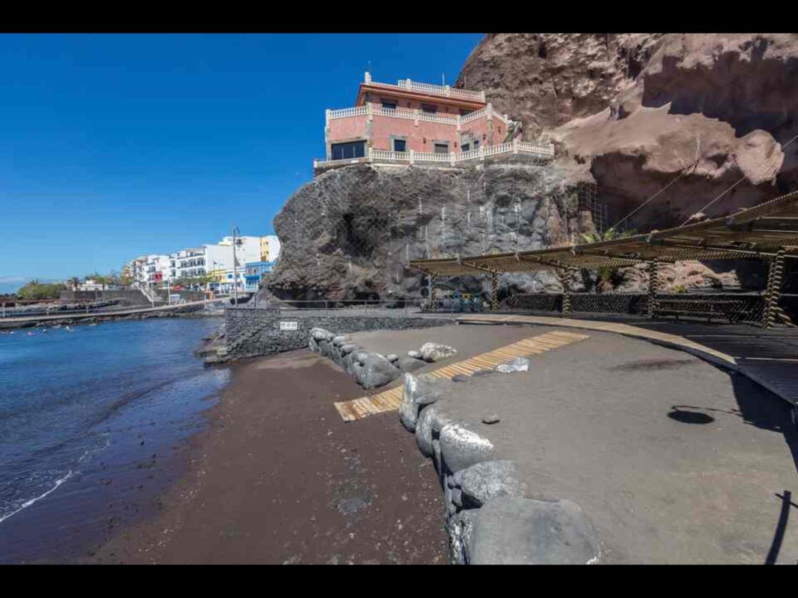 Apartamentos Varadero en primera línea de mar Playa La Restinga Exterior foto